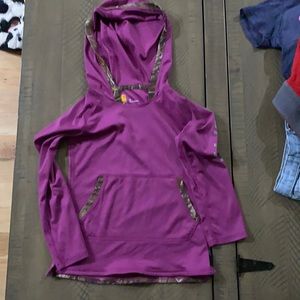 Carhartt shirt size 6